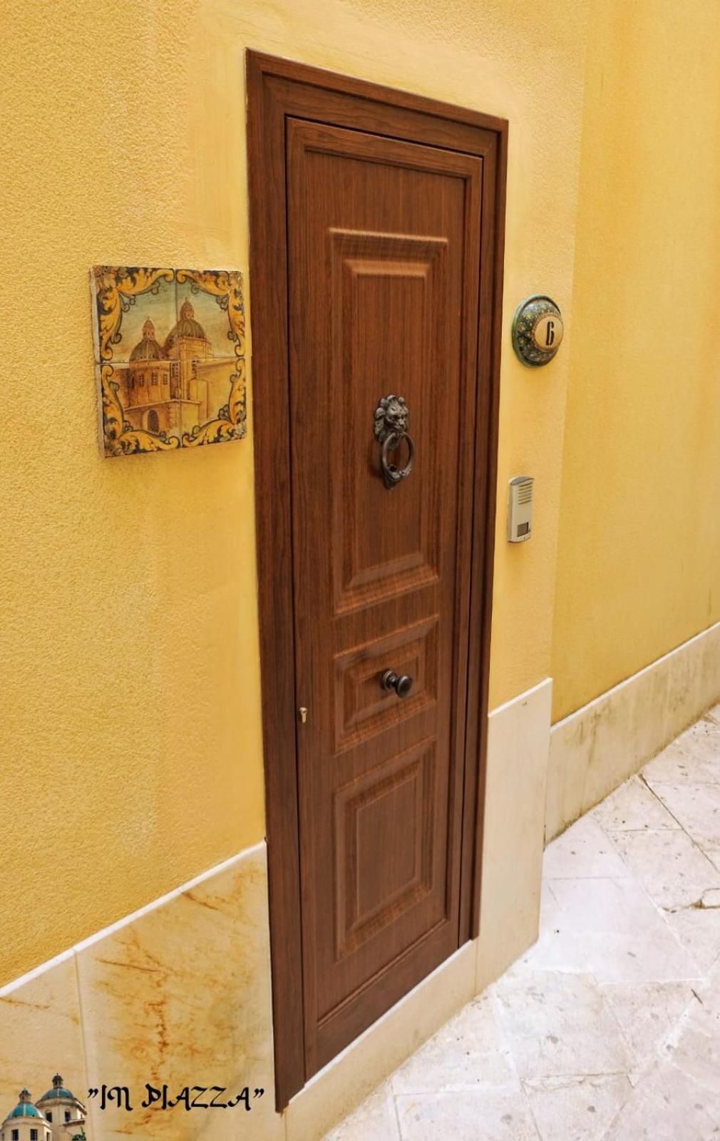 Bed and Breakfast In Piazza à Mazara del Vallo Extérieur photo